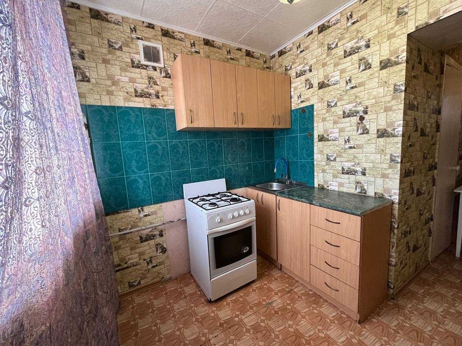 продается малосемейка Ворошилова 54