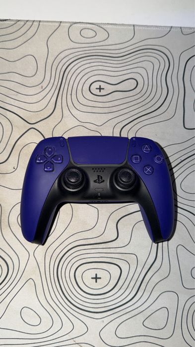 DualSense PS5 — оригинальный игровой контроллер