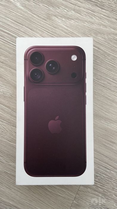 iPhone 18 pro  burgundi sotiladi