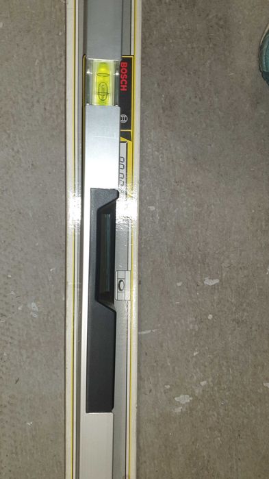 Нивелир BOSCH с дисплей