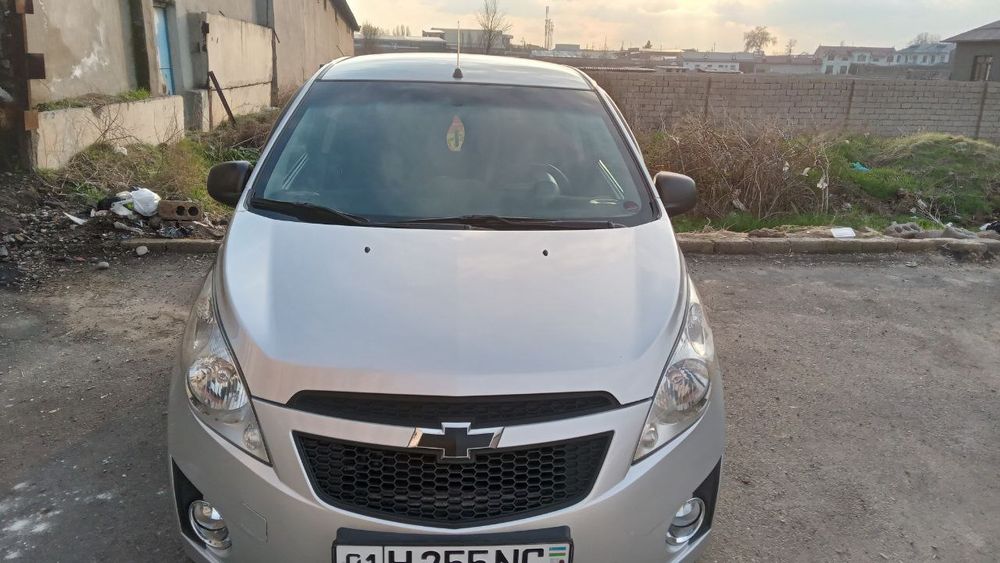 Спарк сотилади 2015 85m³