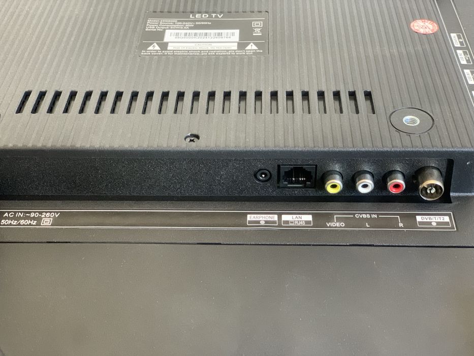 Телевизор на запчасти Samsung