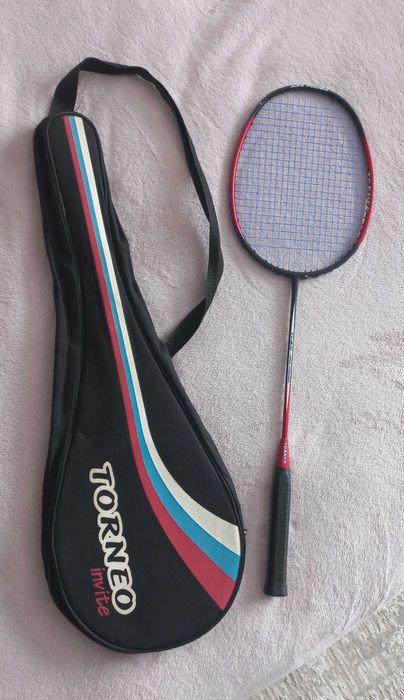 Ракетка для бадминтона