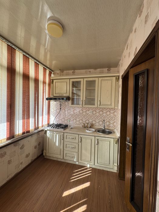 3 хонали уй ижарага берилади