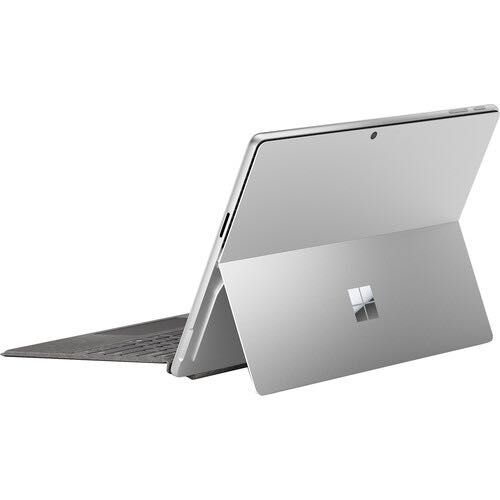 Microsoft Surface Pro 11 Snapdragon X Plus (10 Core), 16GB RAM, 256GB