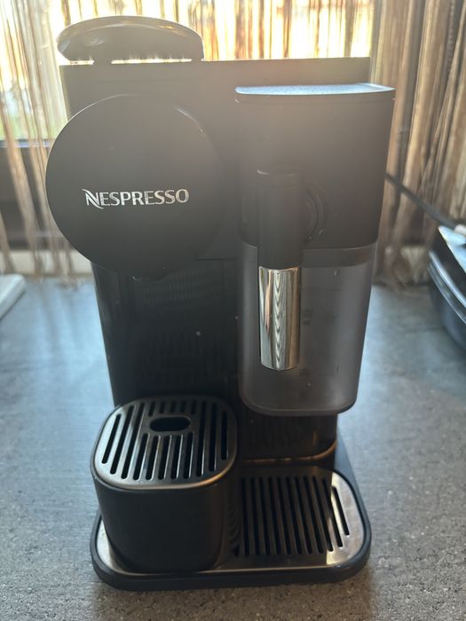 Nespresso Latissima One