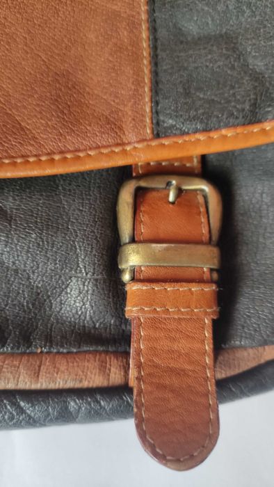 Кожена бизнес чанта в кафяво и черно