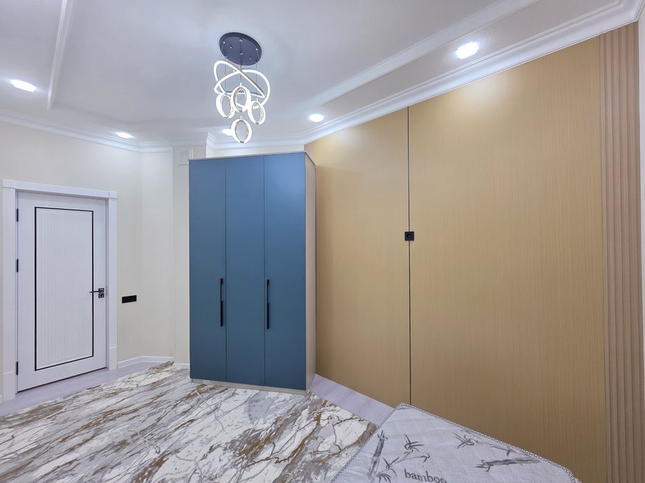 Продаётся 3х комнатная квартира 3 - этаже с лифтом. Богишамол