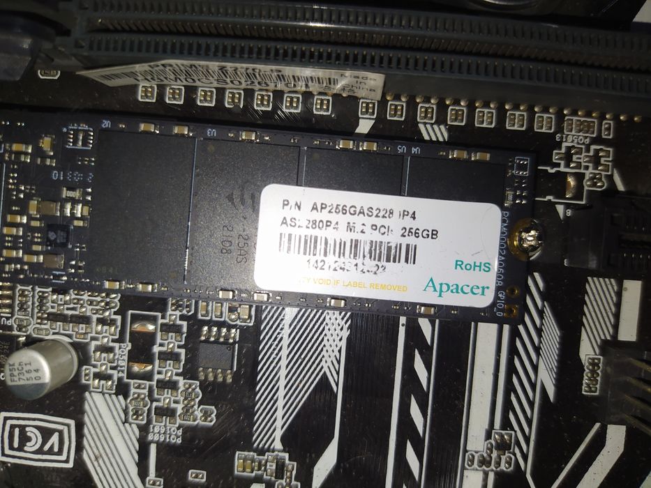 Материнская плата