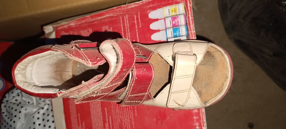 Продам ортопедическую обувь 33 р