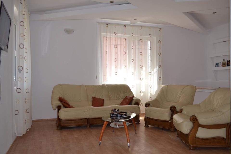Inchiriere casă în Navodari