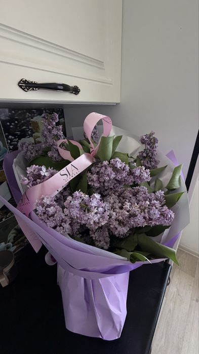 Продам цветы  сирень букет