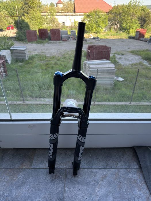 Furca Fox Rhythm 36 Grip 160mm - in stare foarte buna