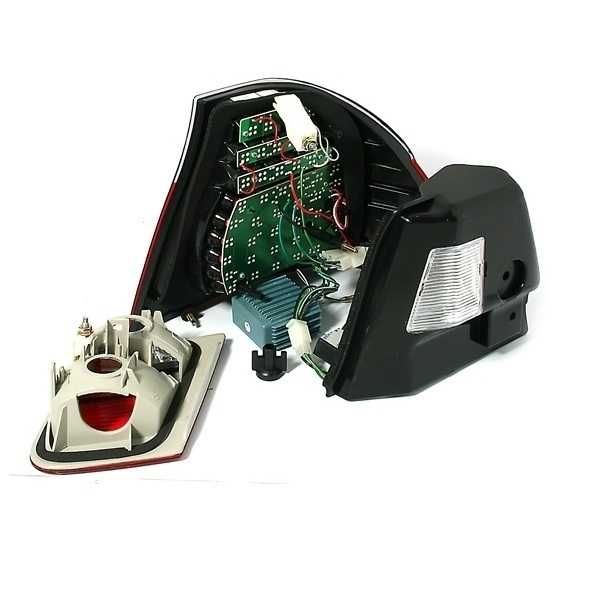 Stopuri Led BMW E46 Facelift intre 2001 si 20050 Sedan alb rosu