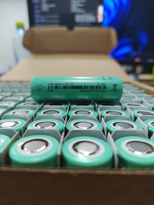 EVE 18650 li ion 3.6v 3200 mAh Rank V1 Original OEM