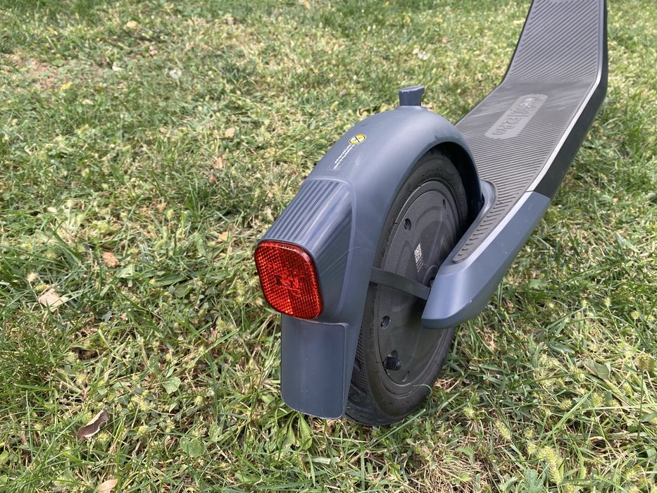 Trotineta este inca in garantie