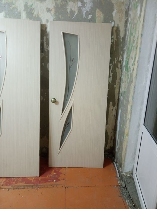 Срочно продам двери