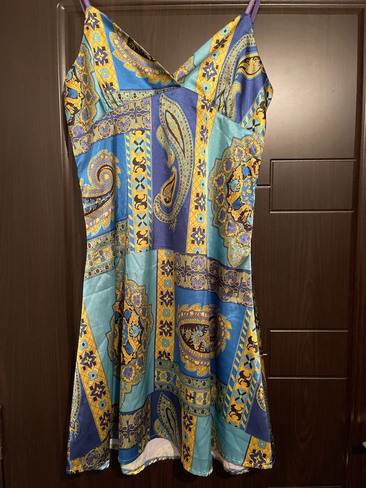 луксозна сатенена рокличка топ хит зa денем, вечер и плажни партита3в1