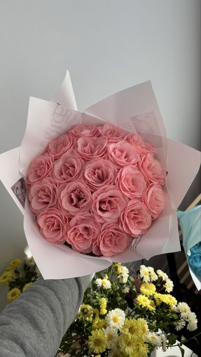 Buchet Trandafiri Imperiali Sclipici cu Stitch