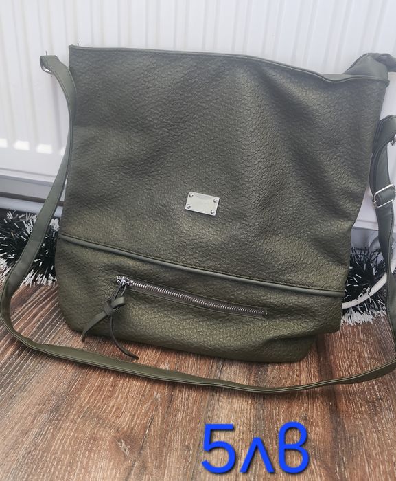 Дамски чанти и раници, много запазени до 15лв