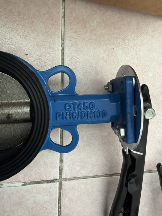 Затвор дисковый межфланцевый продам