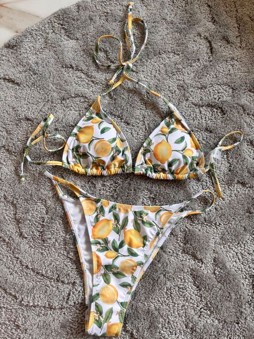 Бански на лимони