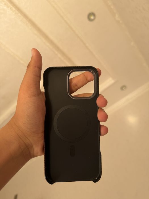 Продаются чехлы для iPhone 16 Pro Max