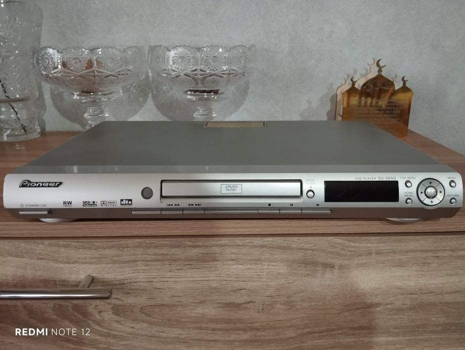 Pioneer dvd player сотилади