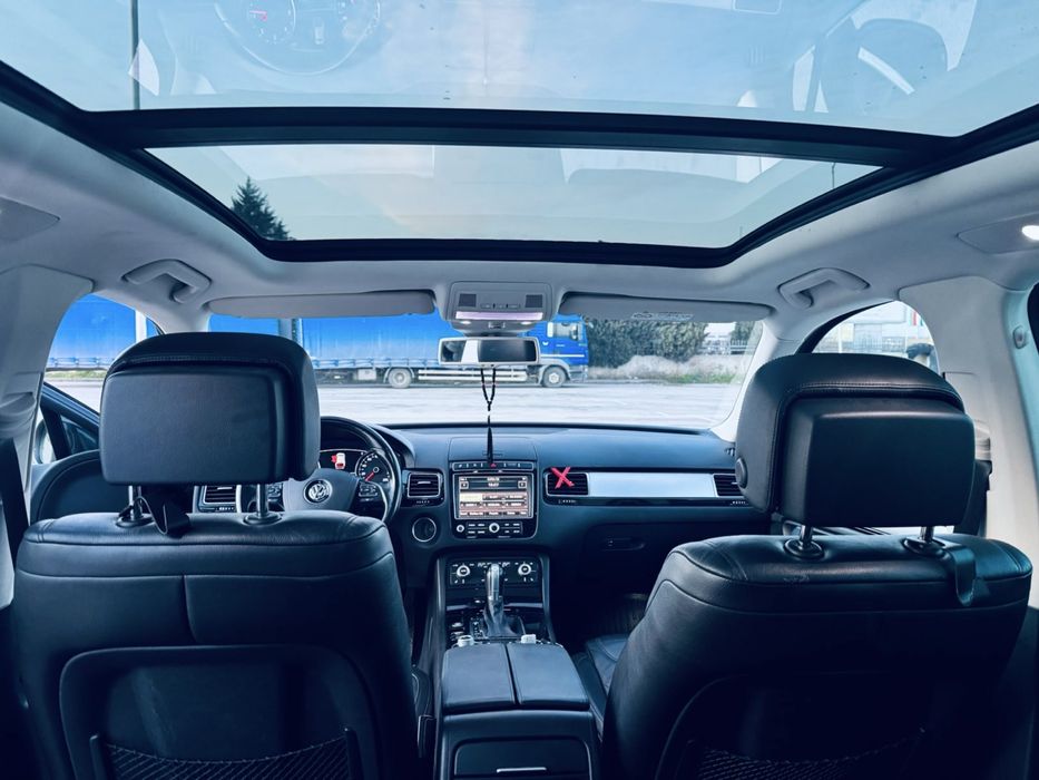 WV Touareg 3.0 TDI Facelifft R-line-key-less