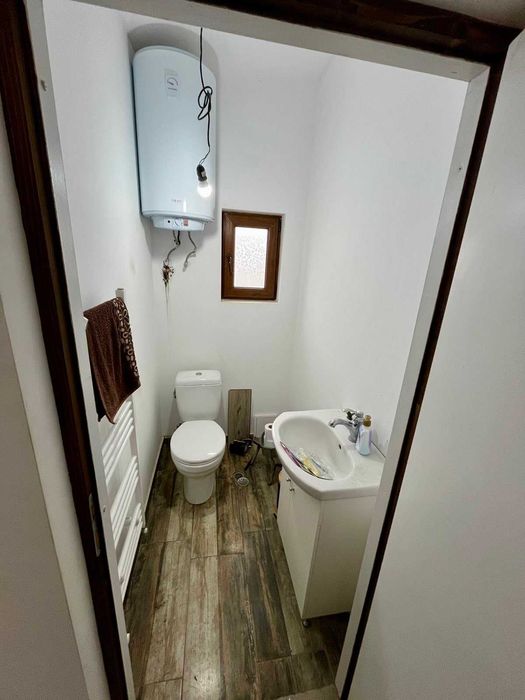 Продава Къща в с. Островче