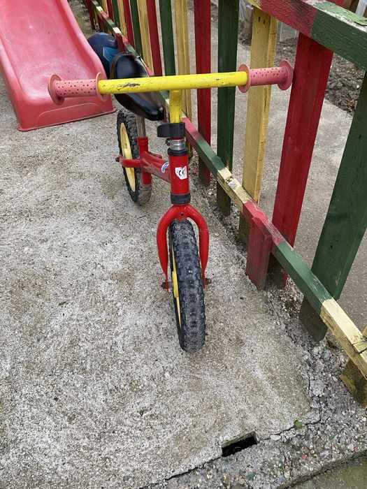 Детска триколка, тротинетка и колело