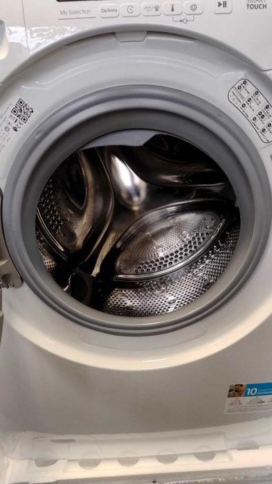 Чисто нова Пералня машина Candy 7 кг 1000 об/мин Slim Easy Iron