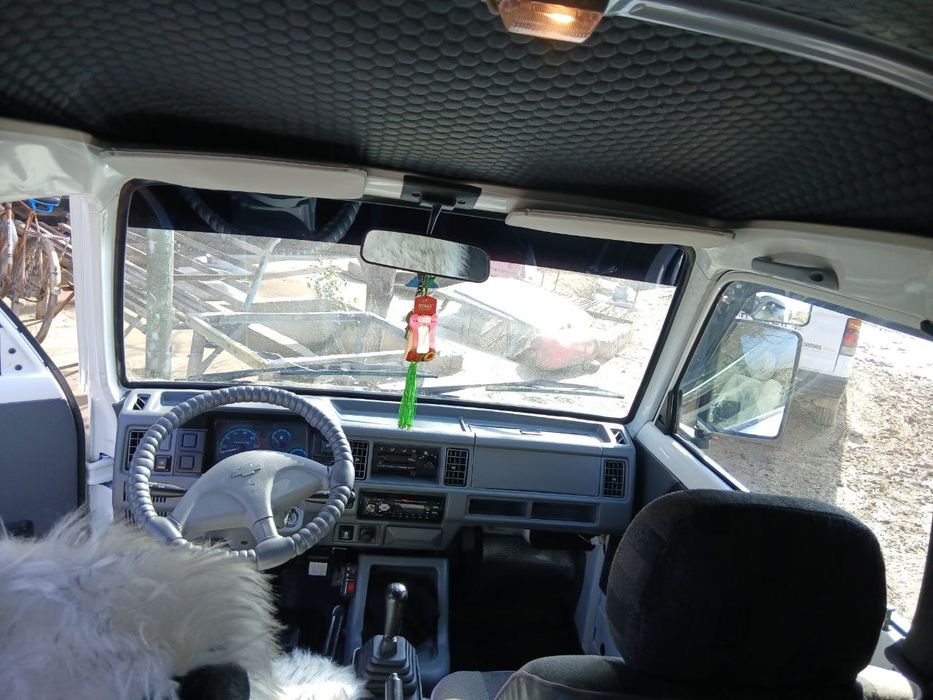 Chevrolet damas rangi oq