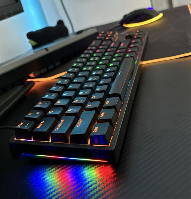 Tastatura mecanica qwertykey