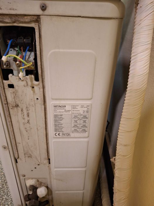 Климатик Hitachi за части 18000
