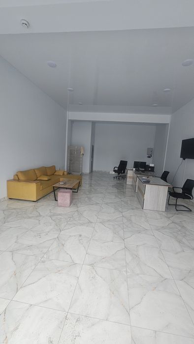 Продается магазин 66+66=132кв с подвалом