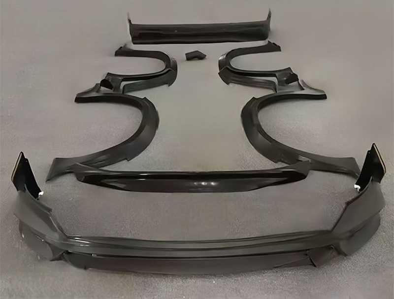 Обвес WALD на Lexus LX 570 комплект губы, расширения арки