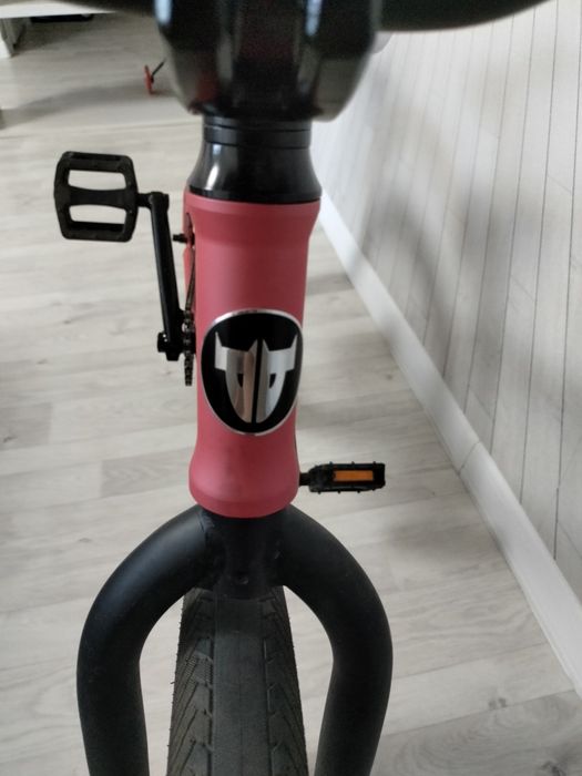 Продам трюковой велосипед BMX