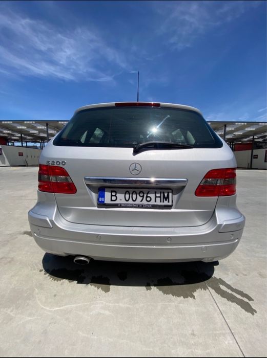 Mercedes Benz B200