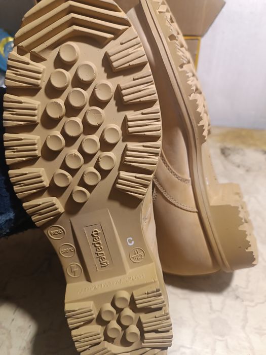 Продам берцы военные.