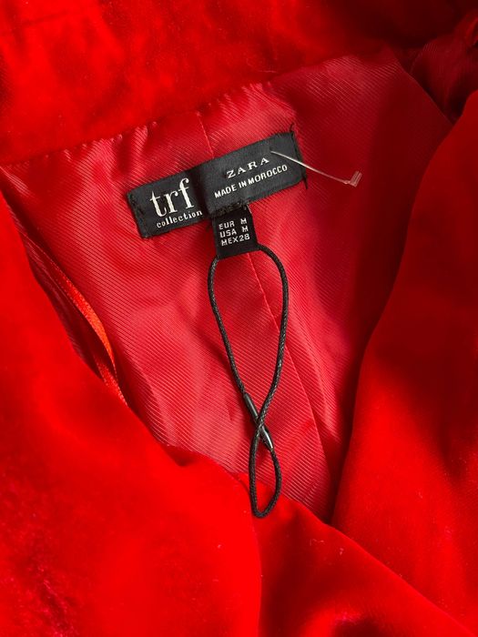 Sacou rosu intens ZARA