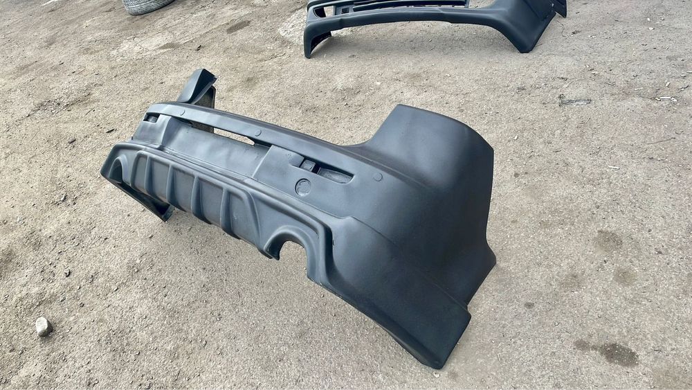 Бампер тюнингованный на митсубиси лансер 10