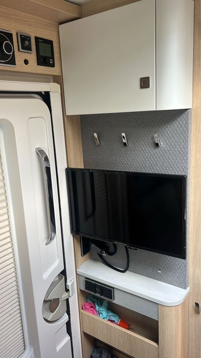 Autorulota Hymer  B550 mercedes