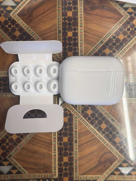 AirPods Pro 3 – Sunet Premium + Bass Puternic