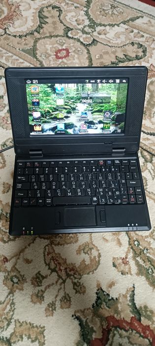 Продам нетбук китайский