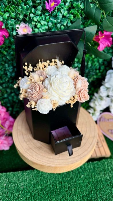 Подараци за абитюренти  от соеви свещички