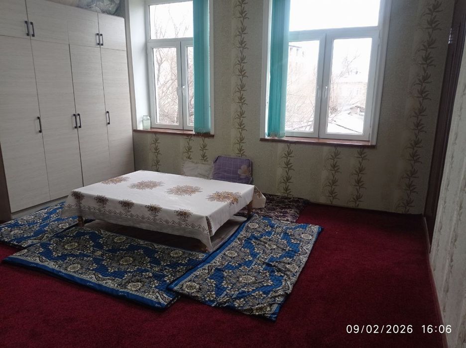 Dom sotiladi srochni