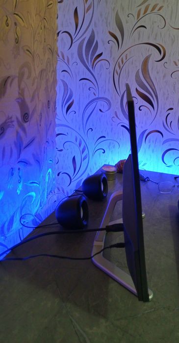 На платформе DDR5, игровой срочно продам.