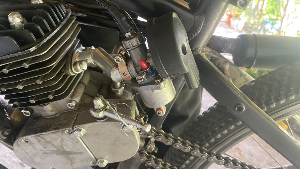 Vând / Schimb Bicicletă cu Motor 80cc 2T - Upgrade-uri + Toba Banana | 850 lei