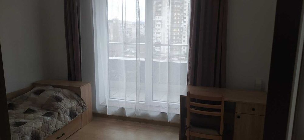 Дава се под наем Тристаен апартамент в София, Център - 90 кв.м за 812.94 € - Снимка #4